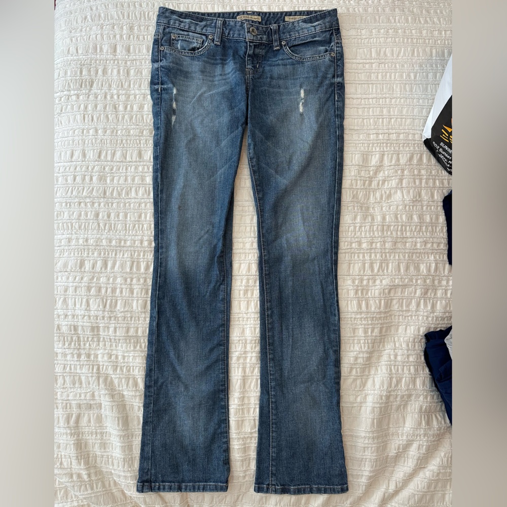 Guess Women's Starlet Straight Jeans